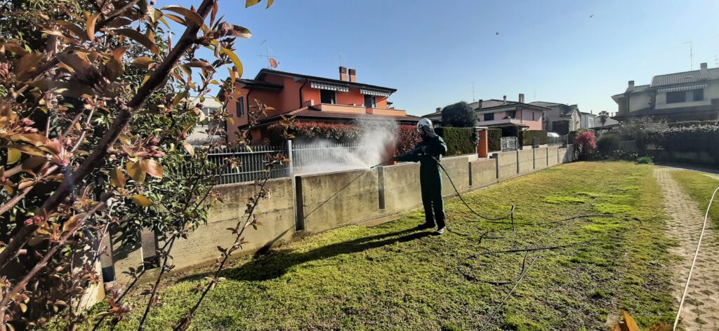 Muretto di recinzione in cemento 37